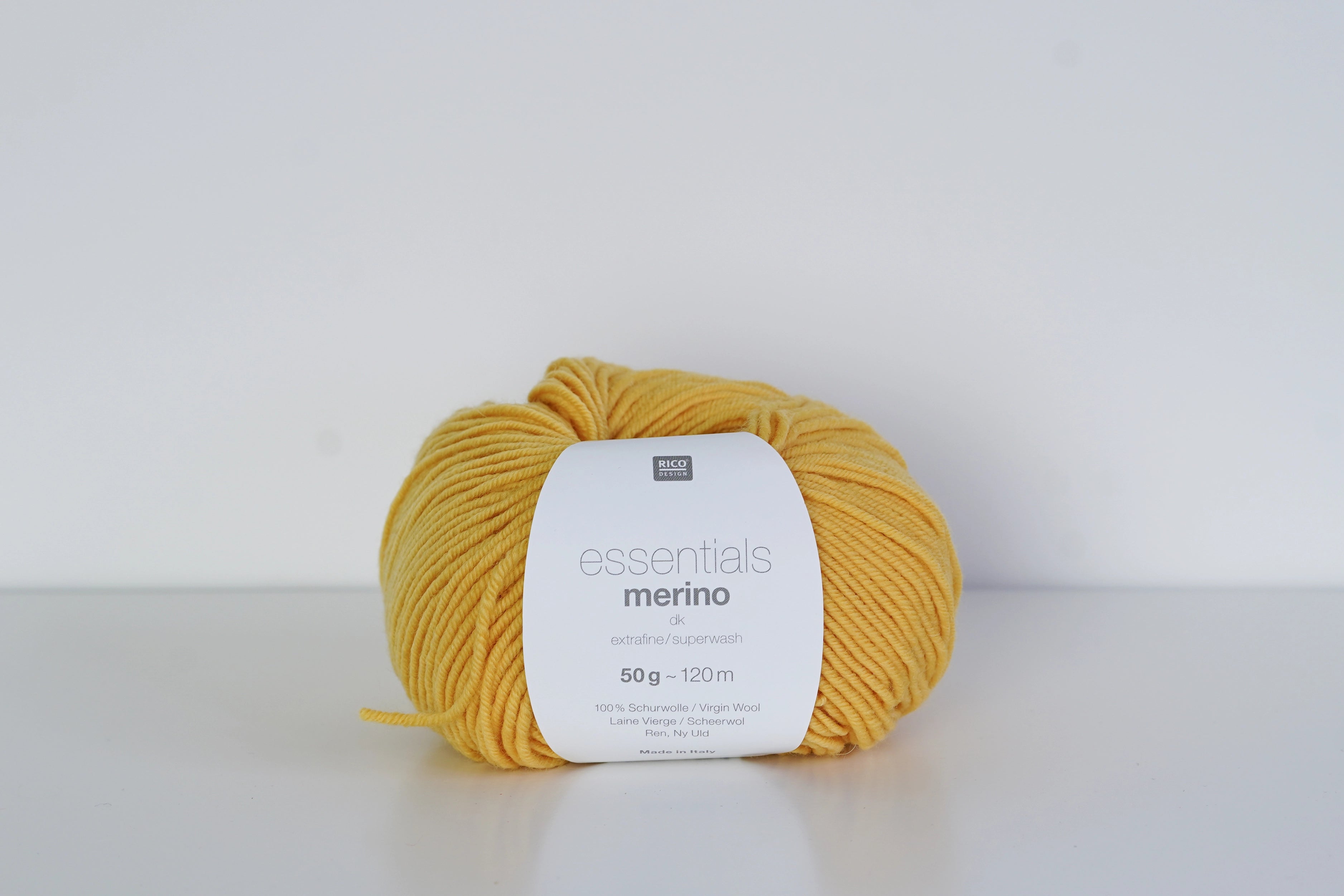Modèle Pull Femme Laine Rico Design Essentials Merino DK Modèle Pull Femme Laine Rico Design Essentials Merino DK